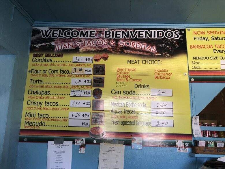 Juan's Tacos - Devine, TX