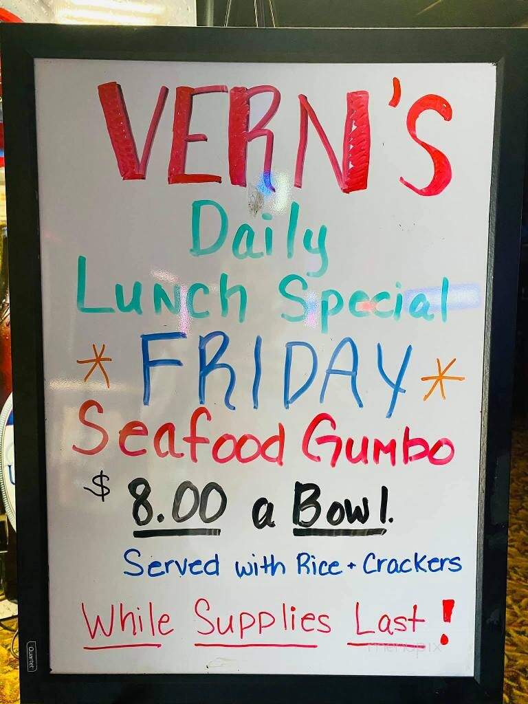 Vern's - Onalaska, TX