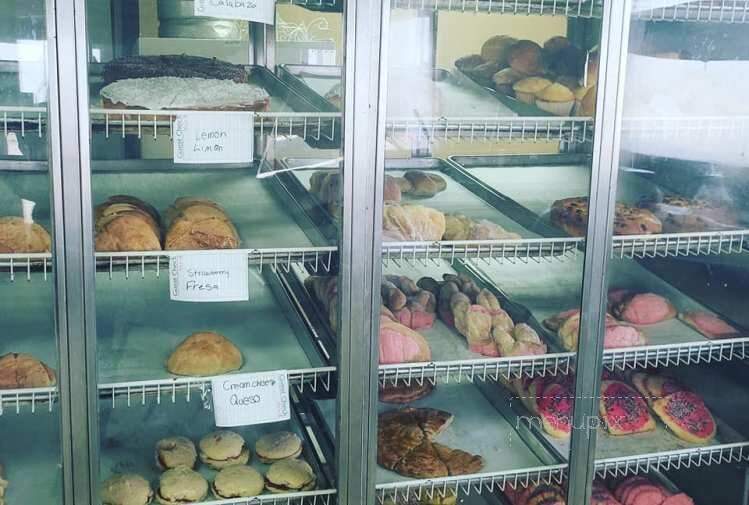 Gonzalez Bakery - Waxahachie, TX