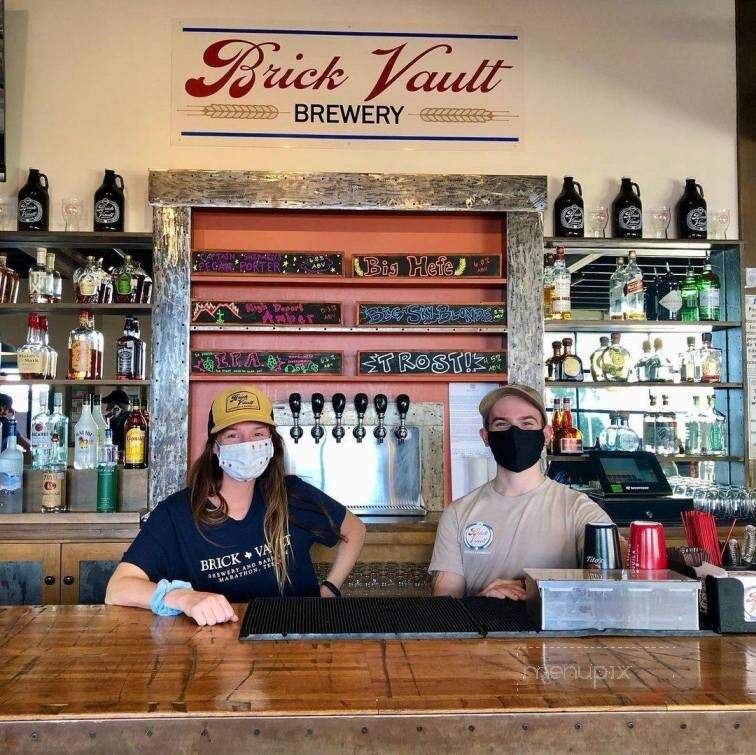 Brick Vault Brewery and Barbeque - Marathon, TX