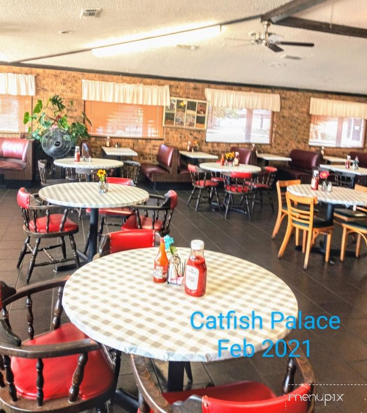 Catfish Palace - Athens, TX