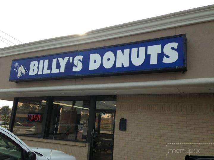 Billy's Donuts - Angleton, TX